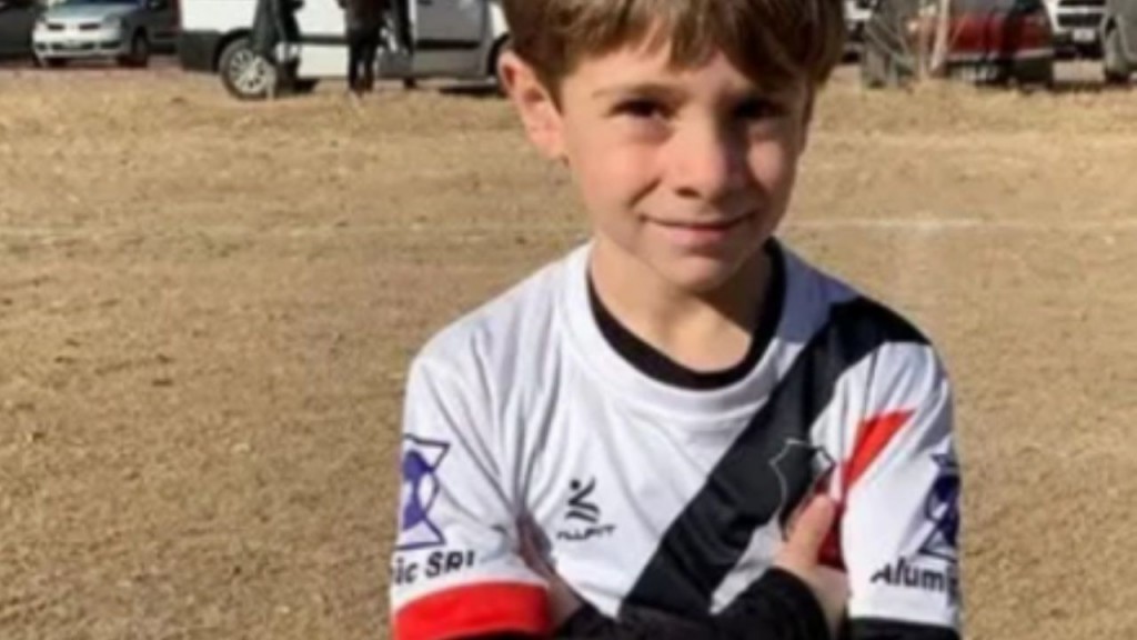 Falleció el niño de 6 años que estaba internado por una descarga eléctrica mientras jugaba al fútbol