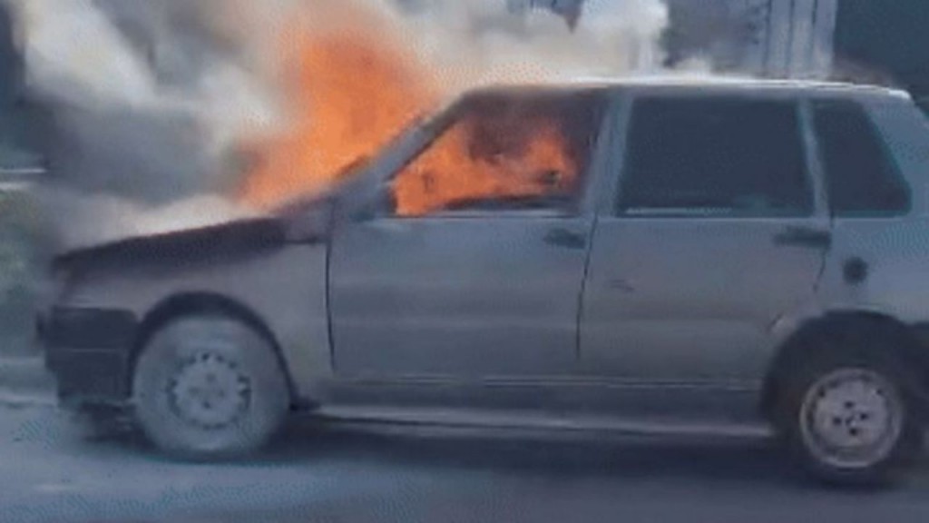 La Pampa: Se le incendió el auto cuando circulaba