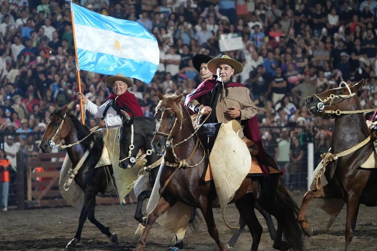 El Chaqueño Palavecino sobre la presencia de Milei en Jesús Maria: 