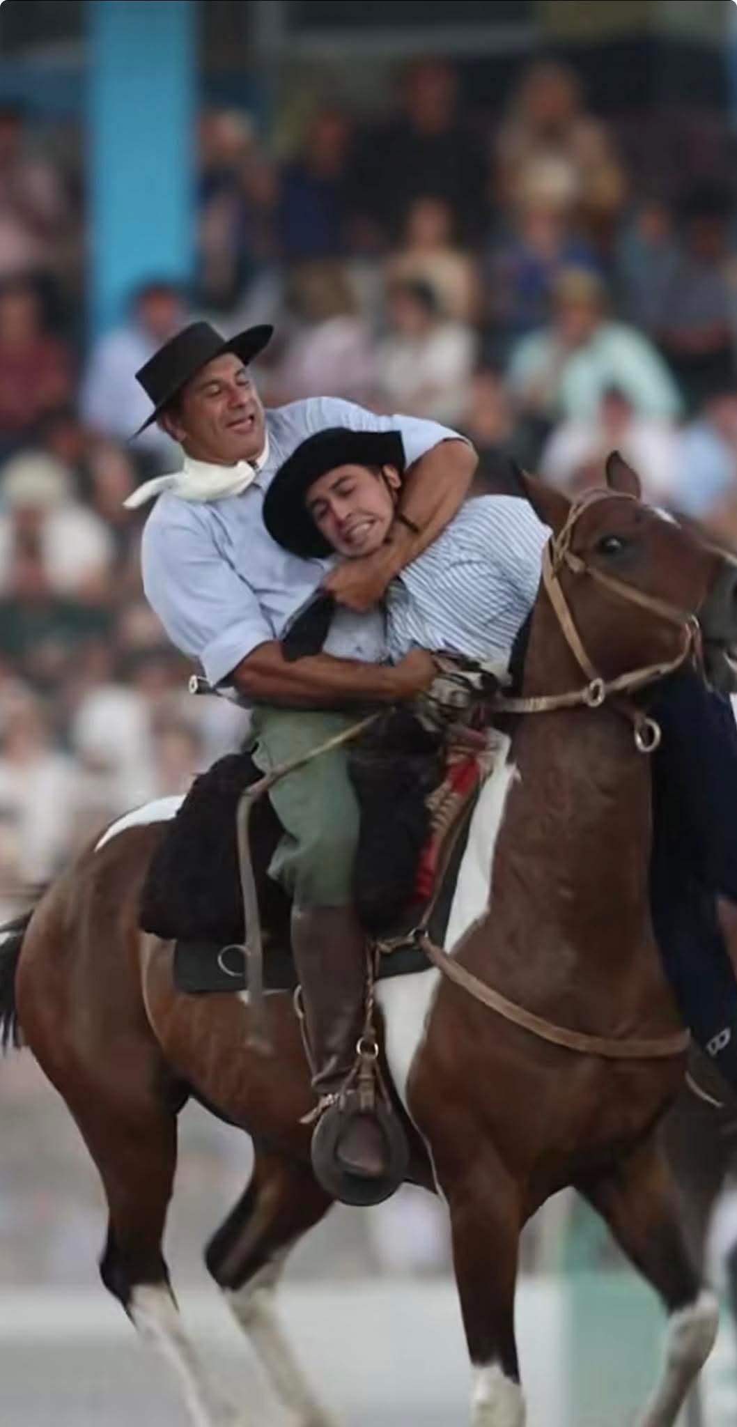 La Pampa: Feli Magarzo volvió a Victorica y es viral en las redes por esta imagen 