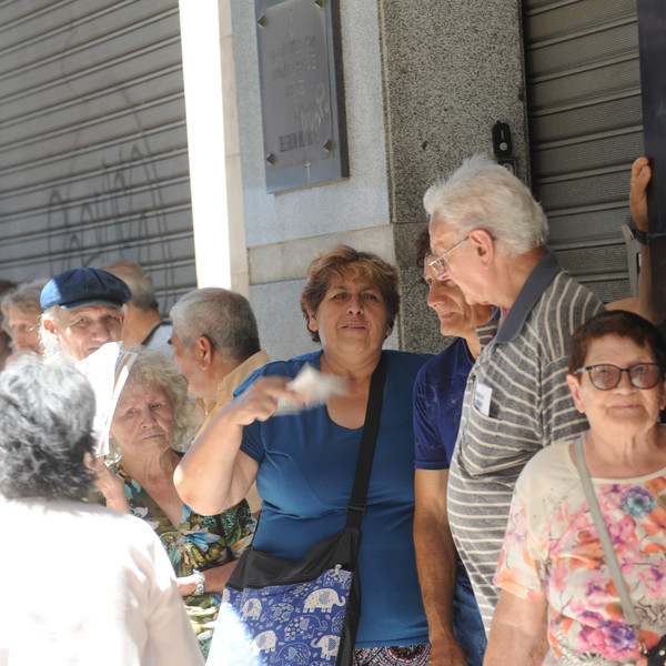 Actualidad nacional :Eran ustedes la Casta, los Jubilados nuevamente pagan el ajuste