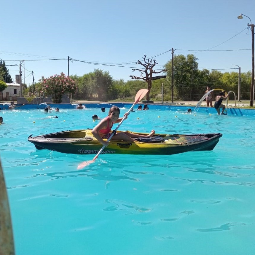 La Pampa: Finalizo el provida en Luan Toro y los ni&ntilde;os disfrutaron de una actividad en kayak