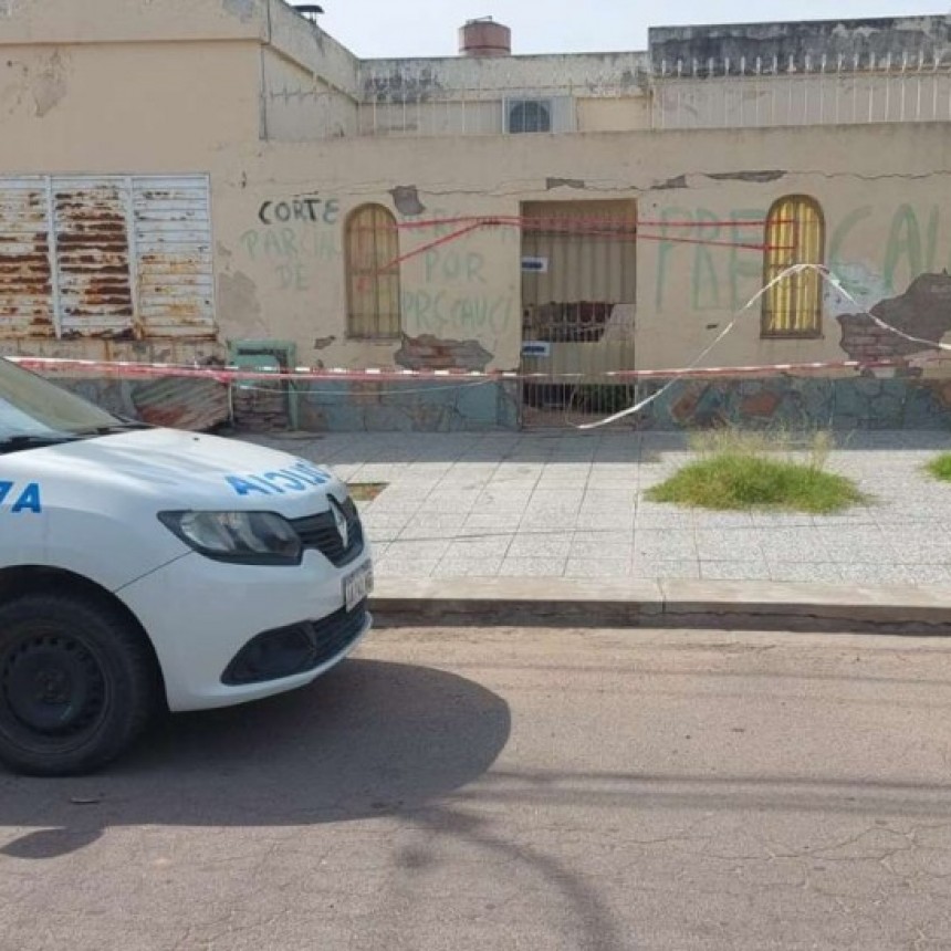 La Pampa: en una casa de Santa Rosa hallan una mujer sin vida y a su madre en grave estado