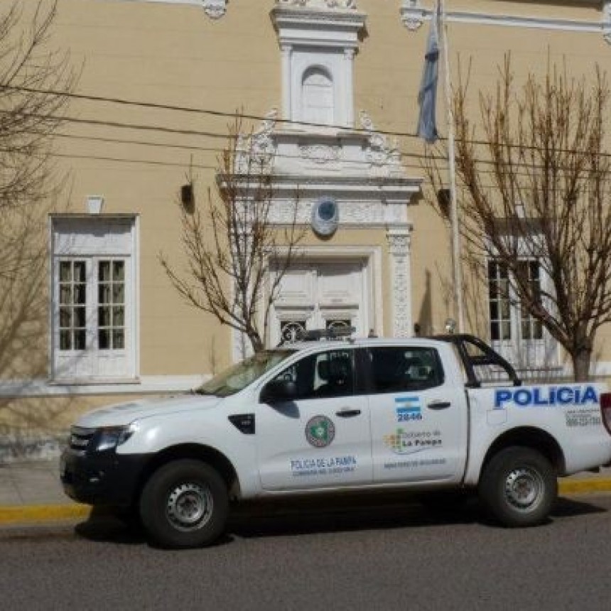 La Pampa: Empleada utiliz&oacute; las tarjetas de cr&eacute;dito de su empleadora y gasto mas 1.600.000 pesos