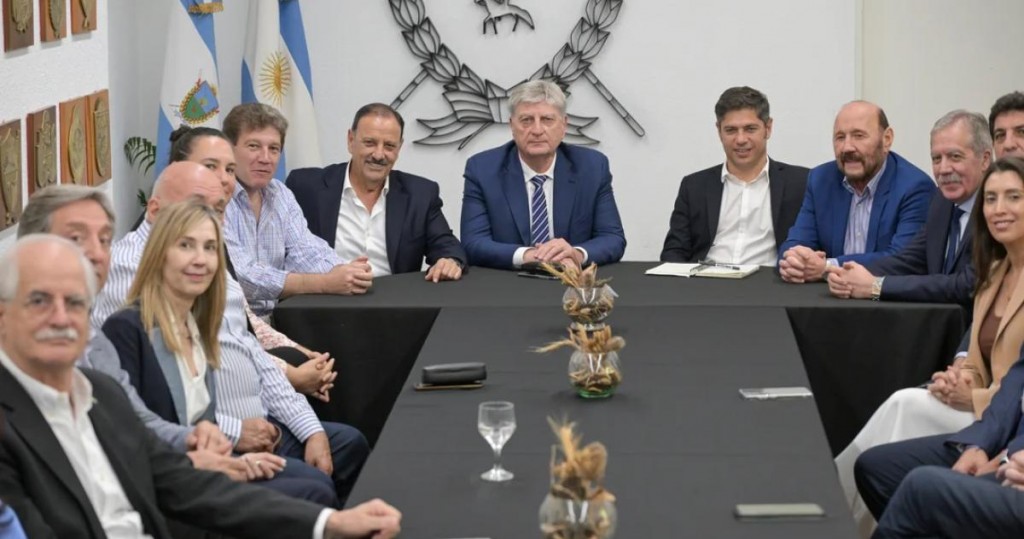 Gobernadores se reúnen este miércoles para frenar el recorte de fondos