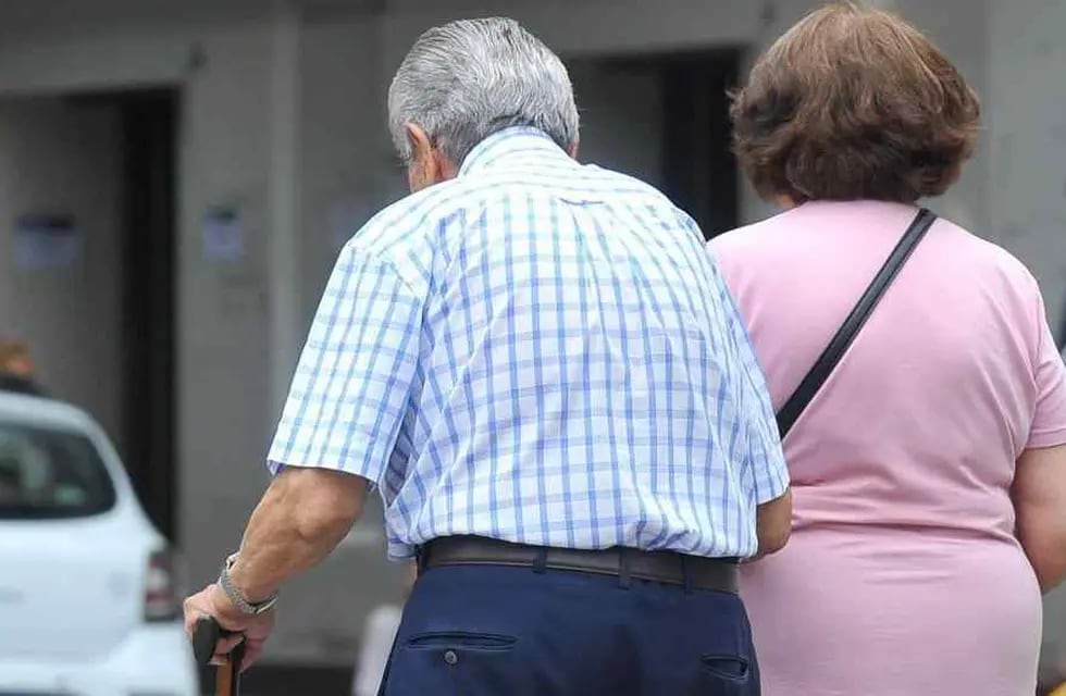 Para jubilados y pensionados, una ayuda econ&oacute;mica de $ 70.000