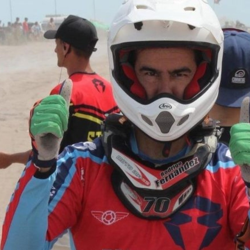 El Rider Rodrigo Fernandez necesita una urgente intervenci&oacute;n y el M&uacute;ltiple Campe&oacute;n Joaqu&iacute;n Poli hablo del tema
