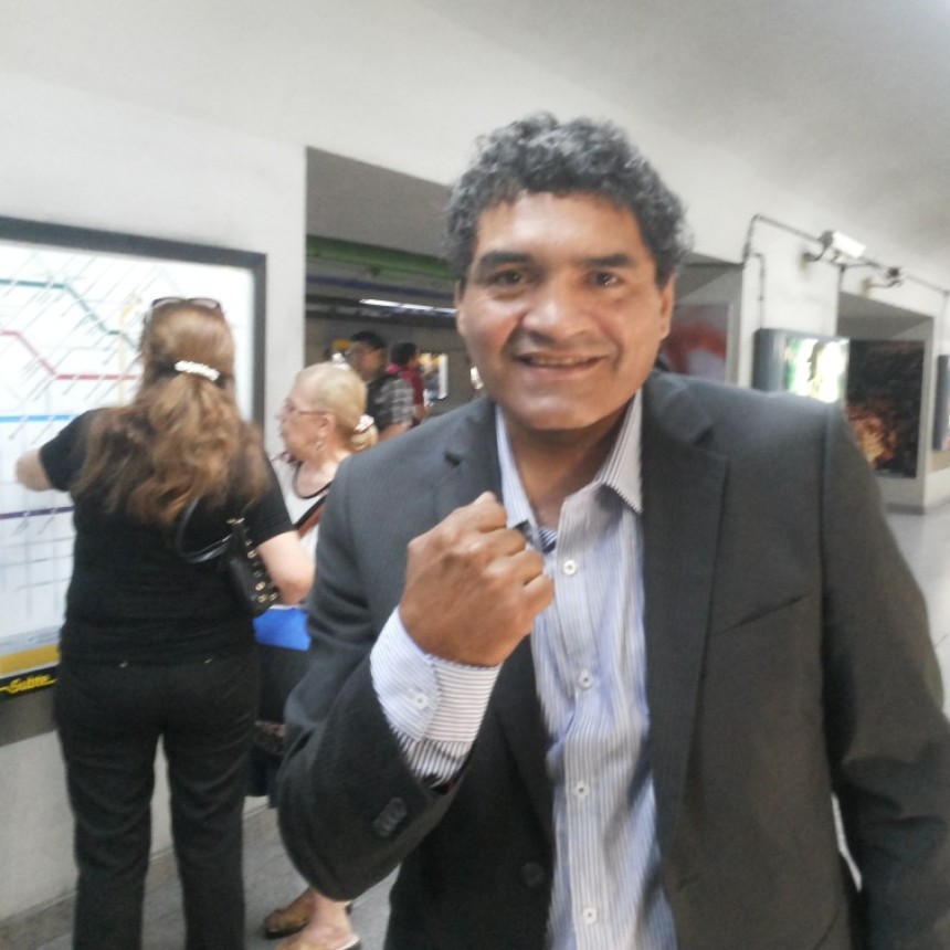 El Ro&ntilde;a Castro volver&iacute;a al ring si del otro lado del cuadril&aacute;tero estuviera Milei 