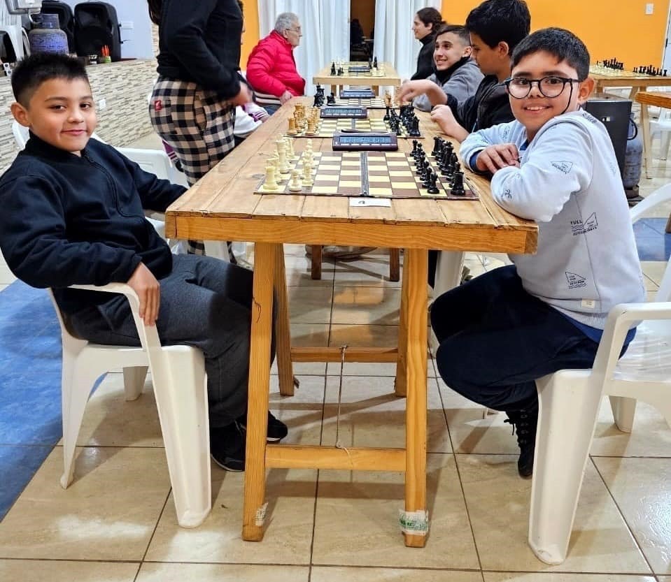 La Pampa: Loventuel realiz&oacute; torneo de ajedrez IRT