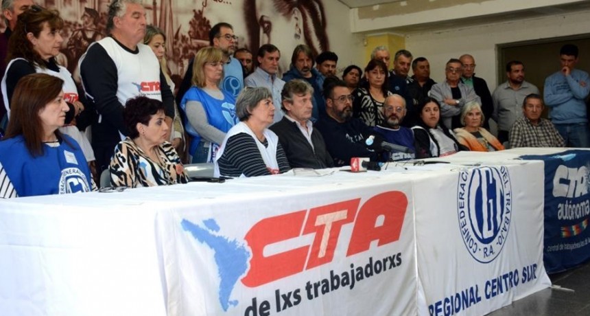 La Pampa: Gremios piden por el rechazo a la ley &oacute;mnibus y se preparan para movilizarse 