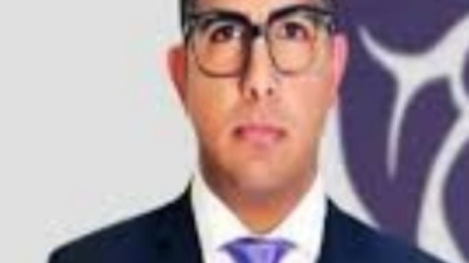 Diputado libertario volvi&oacute; a su ciudad y lo echaron a huevazos por votar a favor de la Ley de Glaciares