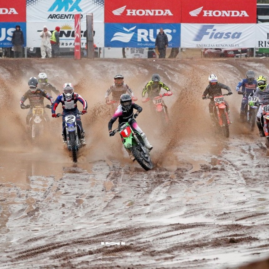 La Pampa: Circuito de Motocross en la Pampa destacado por periodistas Nacionales