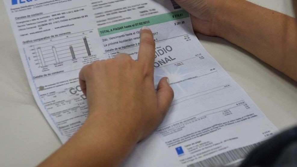 El Gobierno definió para junio aumentos del 2,6% promedio en las tarifas de luz y de gas