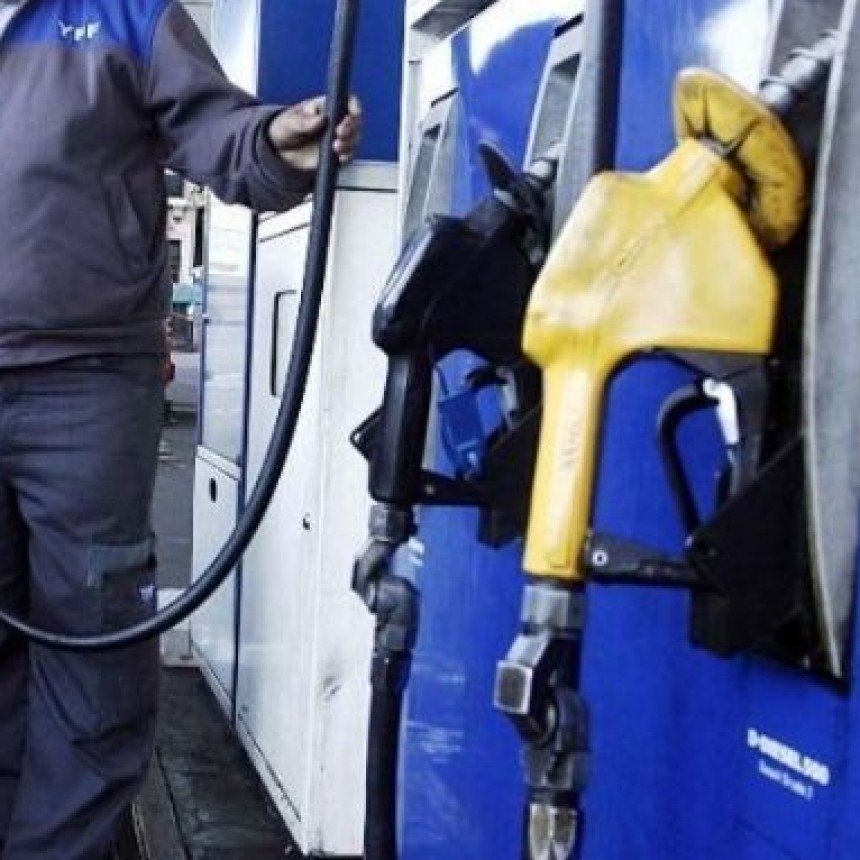 Por segundo mes, aument&oacute; la venta de combustible