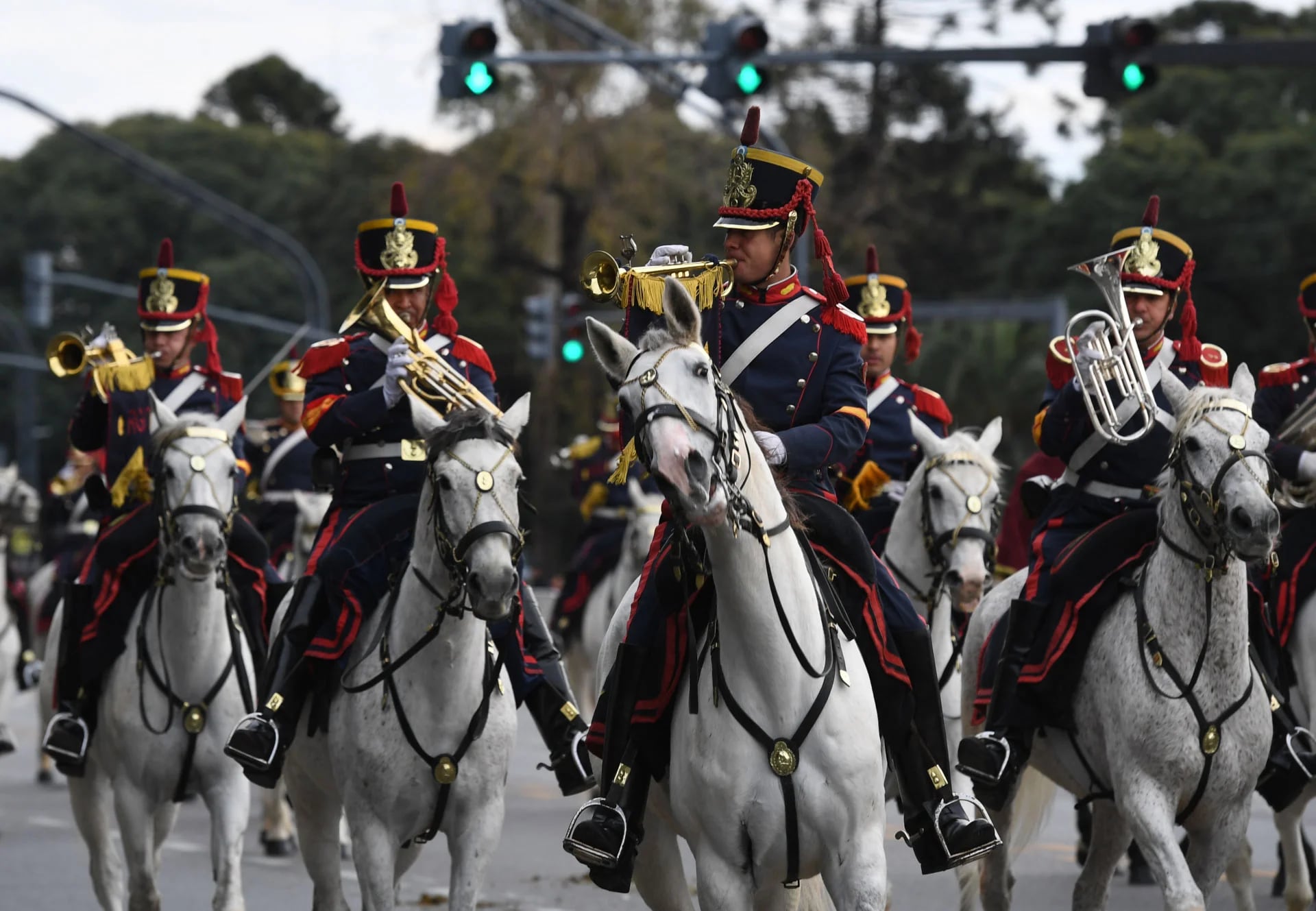 Desfile militar del 9 de Julio: el Gobierno define los detalles de un acto que movilizar&aacute; miles de soldados, tanques y aviones