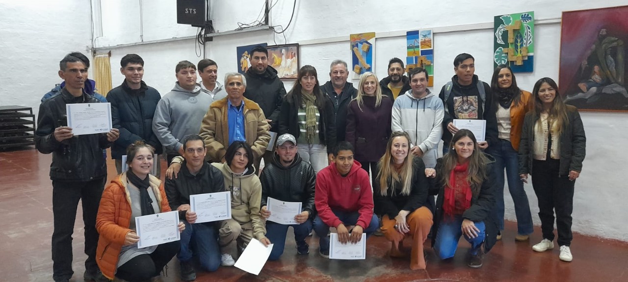 La Pampa: en Victorica finaliz&oacute; la "Capacitaci&oacute;n de Soldadura y Herrer&iacute;a" dictada en el Aula Taller M&oacute;vil del Instituto Nacional de Educaci&oacute;n T&eacute;cnica