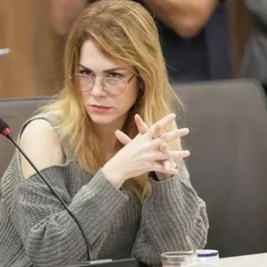 Lilia Lemoine justific&oacute; el despido de Garro del Gobierno: &ldquo;Estaba a punto de sobarle la quena a alguien&rdquo;