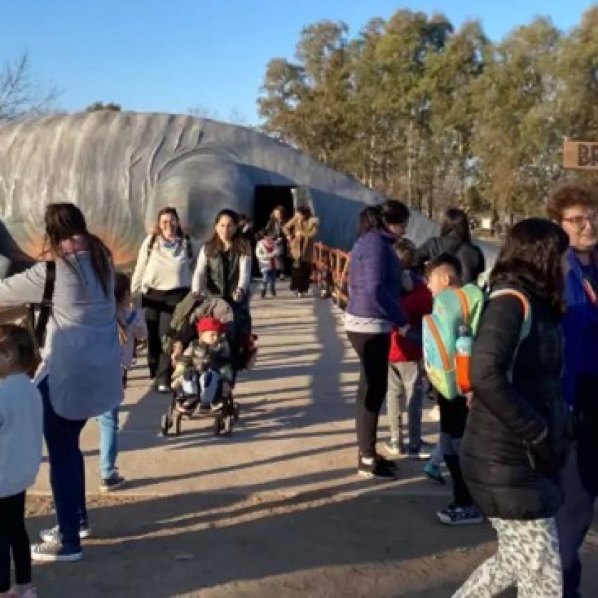 La Pampa: En Eduardo Castex miles de personas visitaron &laquo;El Parque de la Prehistoria&raquo; en las vacaciones
