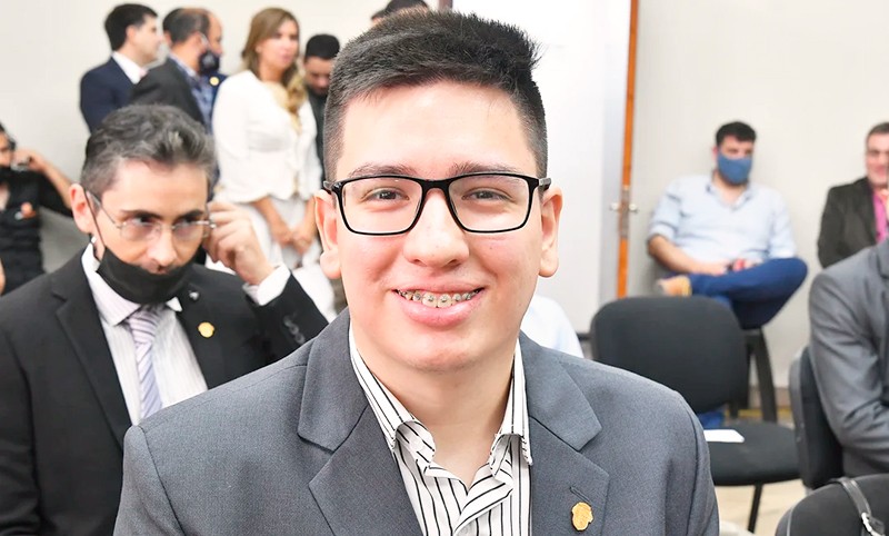 Denuncian a dirigente de La Libertad Avanza por exigir favores sexuales a una militante