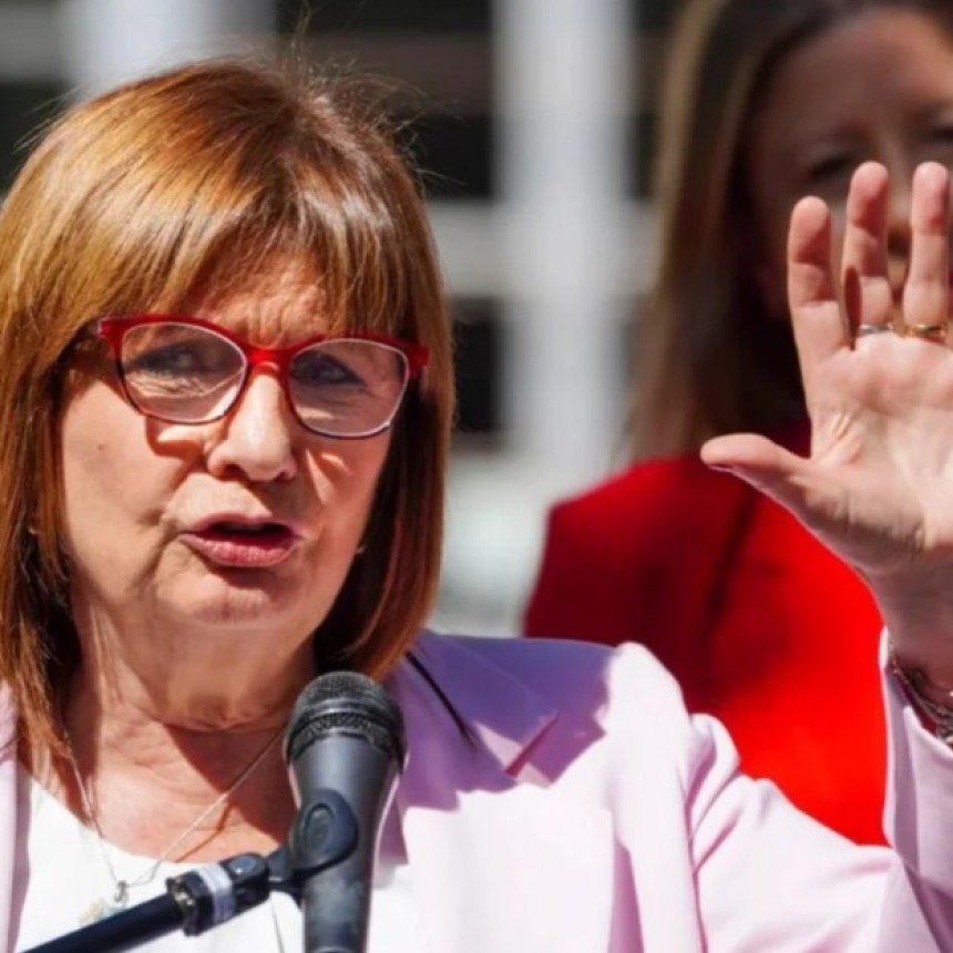 Bullrich apunt&oacute; contra la oposici&oacute;n y la acus&oacute; de usar el Mundial 