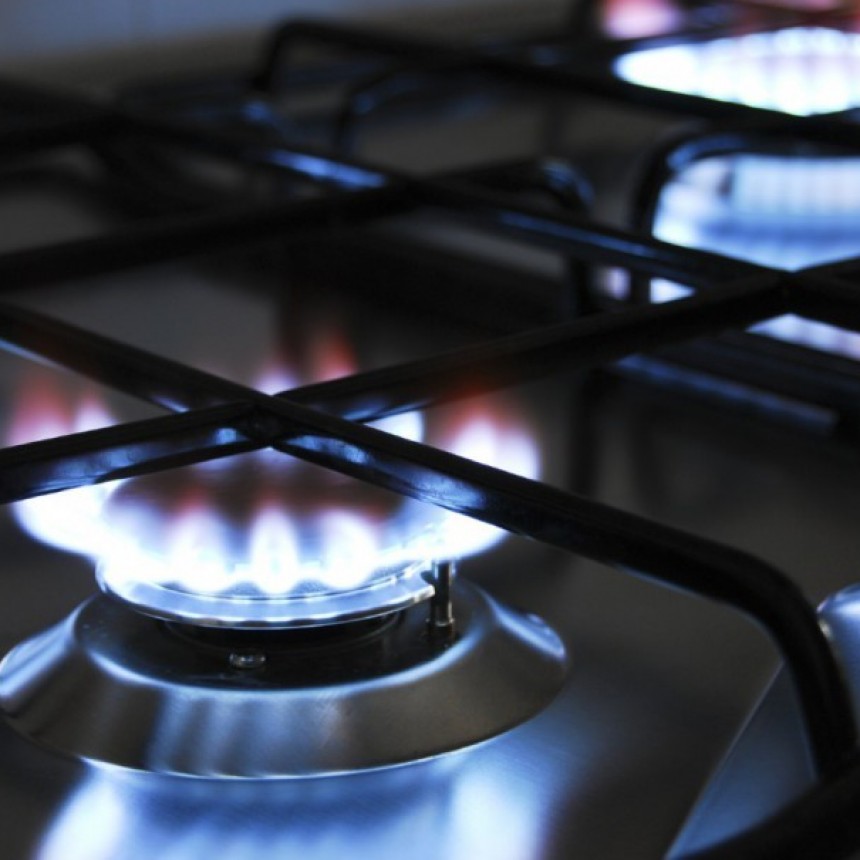 Entre el 4 y 5% aumentan las tarifas de luz y gas en agosto