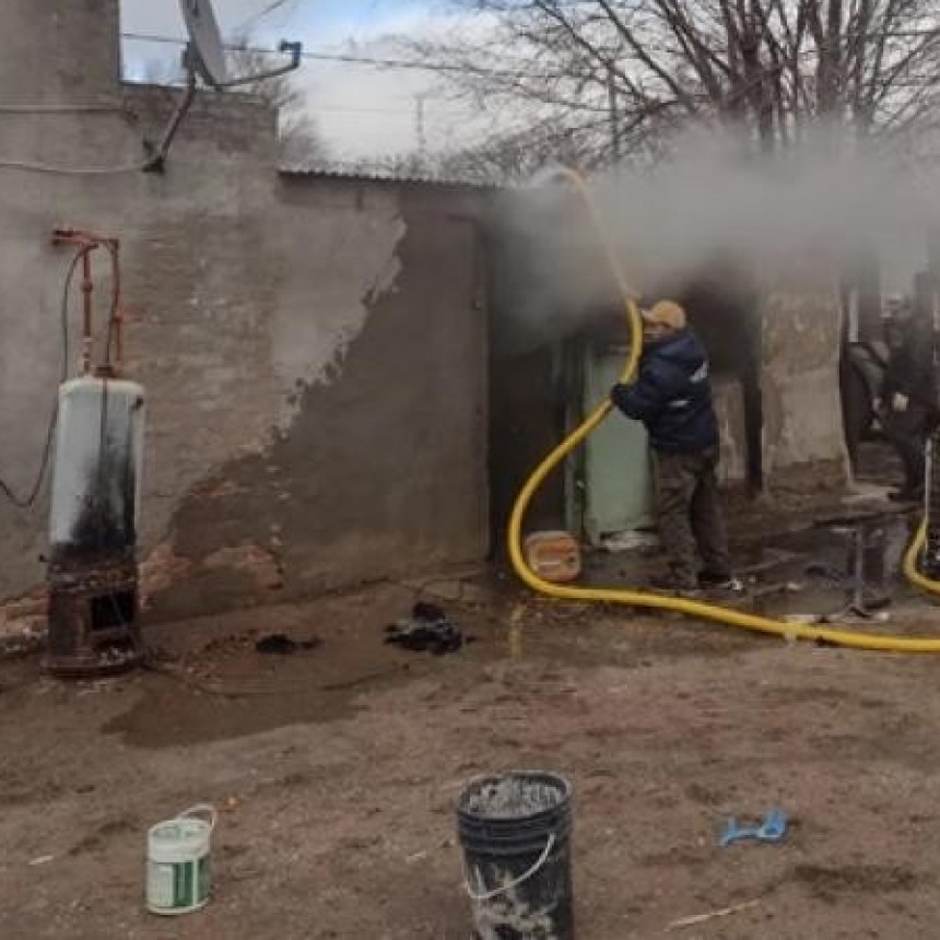 La Pampa: Graves da&ntilde;os en una vivienda de Luan Toro por un incendio 