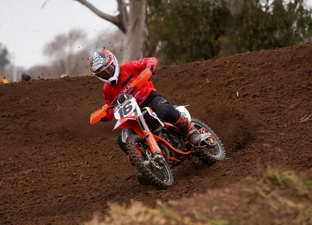Mx con pampeanos : Corredera sigue dominando la categor&iacute;a y Ayala mostr&oacute; gran nivel 