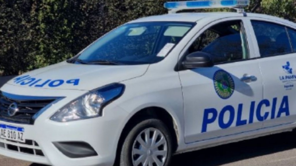 La Pampa: Hombre fue demorado por robo de chocolates y amenaza con cuchillo