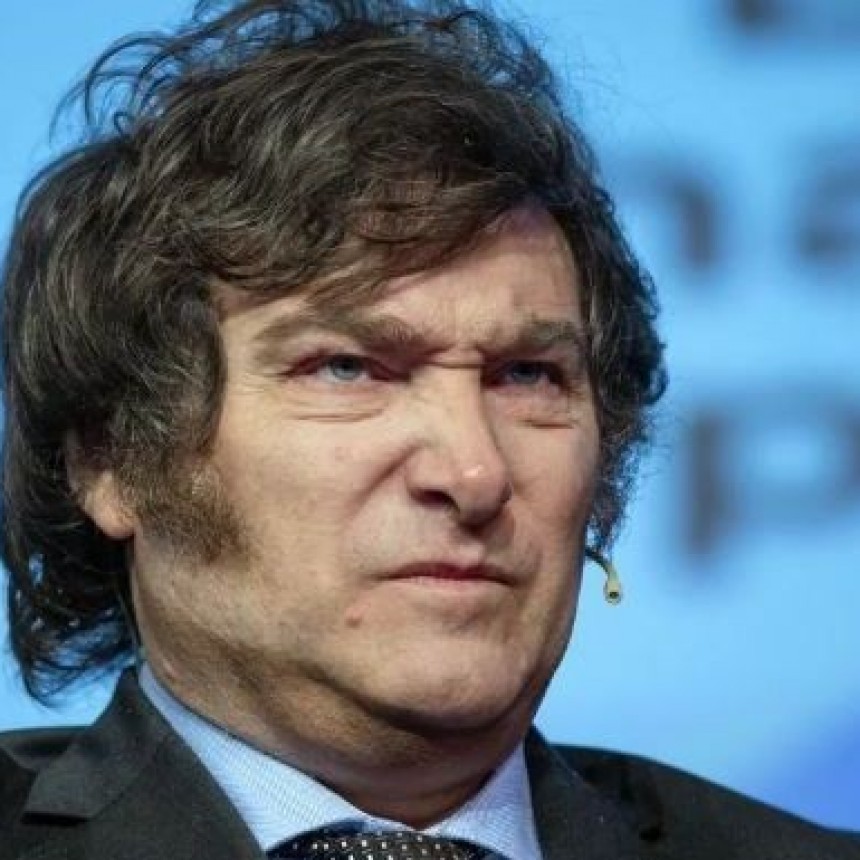 Javier Milei vet&oacute; leyes de aumento a jubilados, moratoria previsional y emergencia en discapacidad