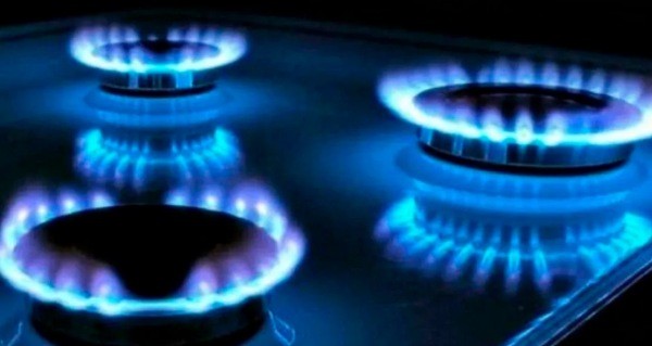 A partir de esta semana rigen las nuevas subas en luz, gas, prepagas y telecomunicaciones