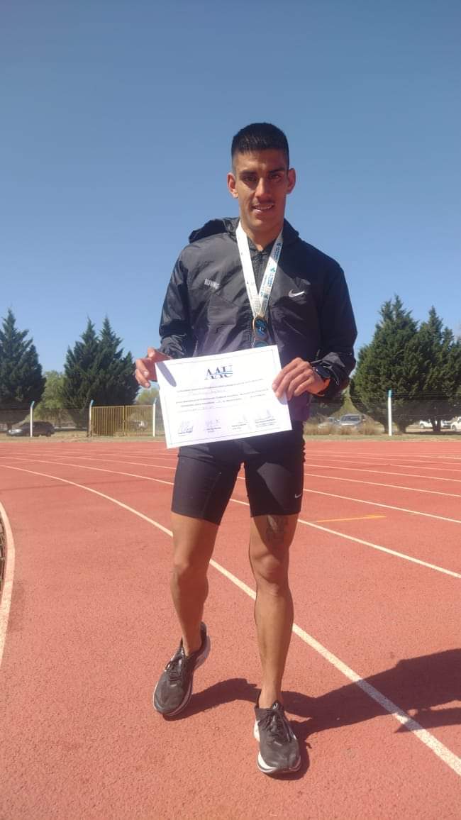 La Pampa: el Victoriquense Nahuel Pacheco corri&oacute; 71 km en la ultra marat&oacute;n 
