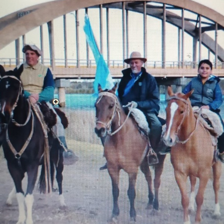 La Pampa:La "Cabalgata por la Historia&rdquo; uni&oacute; a Victorica con Gobernador Duval