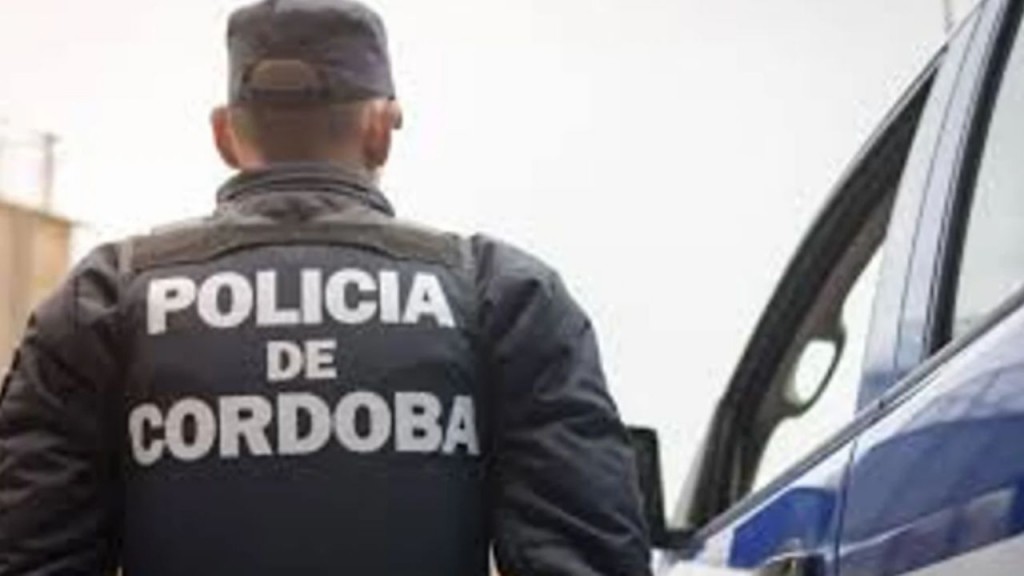 Tenía prisión domiciliaria por estafa pero fue detenida por vender cocaína desde su casa