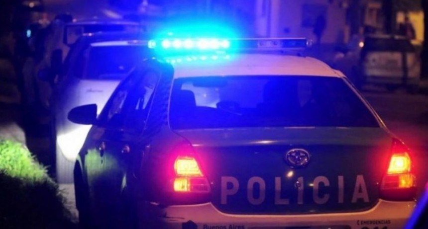 Presos le dieron una paliza a un sujeto acusado de abusar a su hijastra