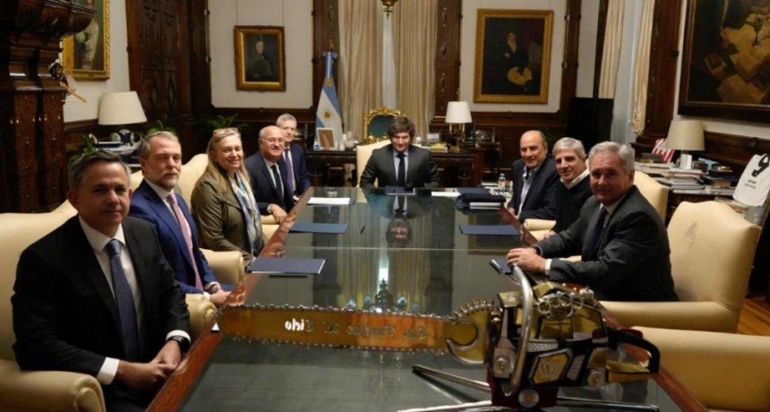 El Presidente Milei arma una mesa pol&iacute;tica y convoca a los Gobernadores