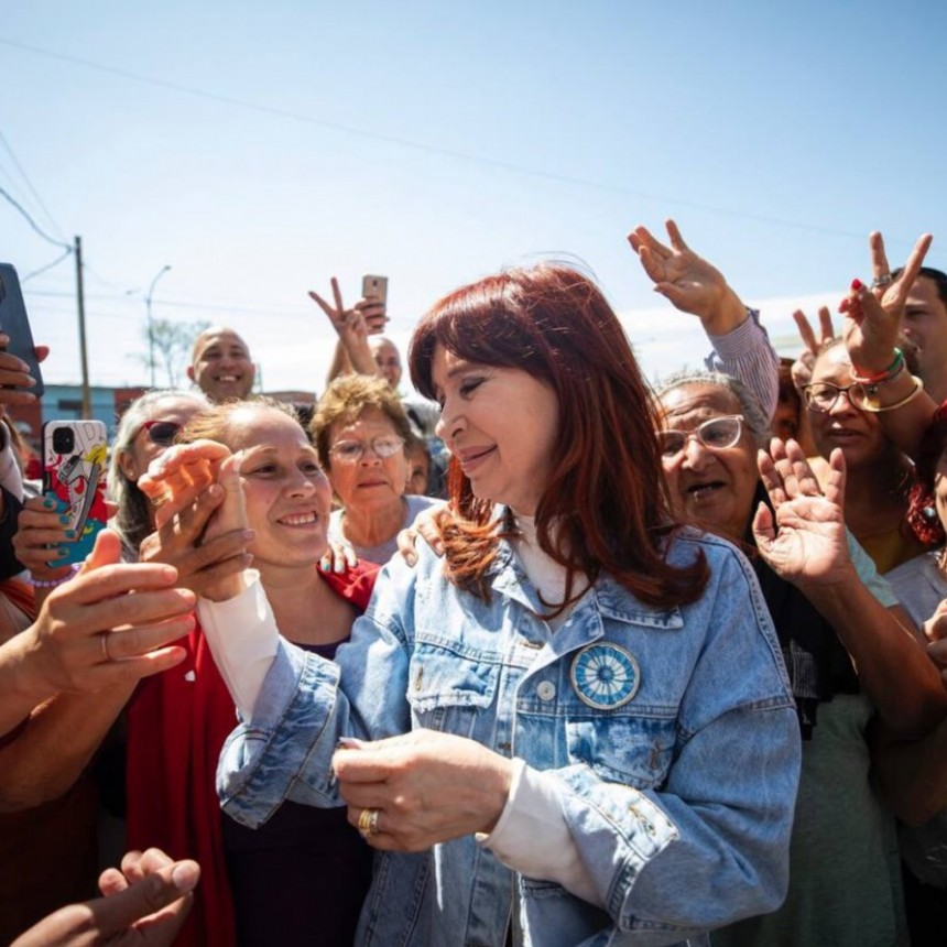 Arranc&oacute; el "operativo clamor" para que Cristina Kirchner lidere el PJ y sea candidata en 2025