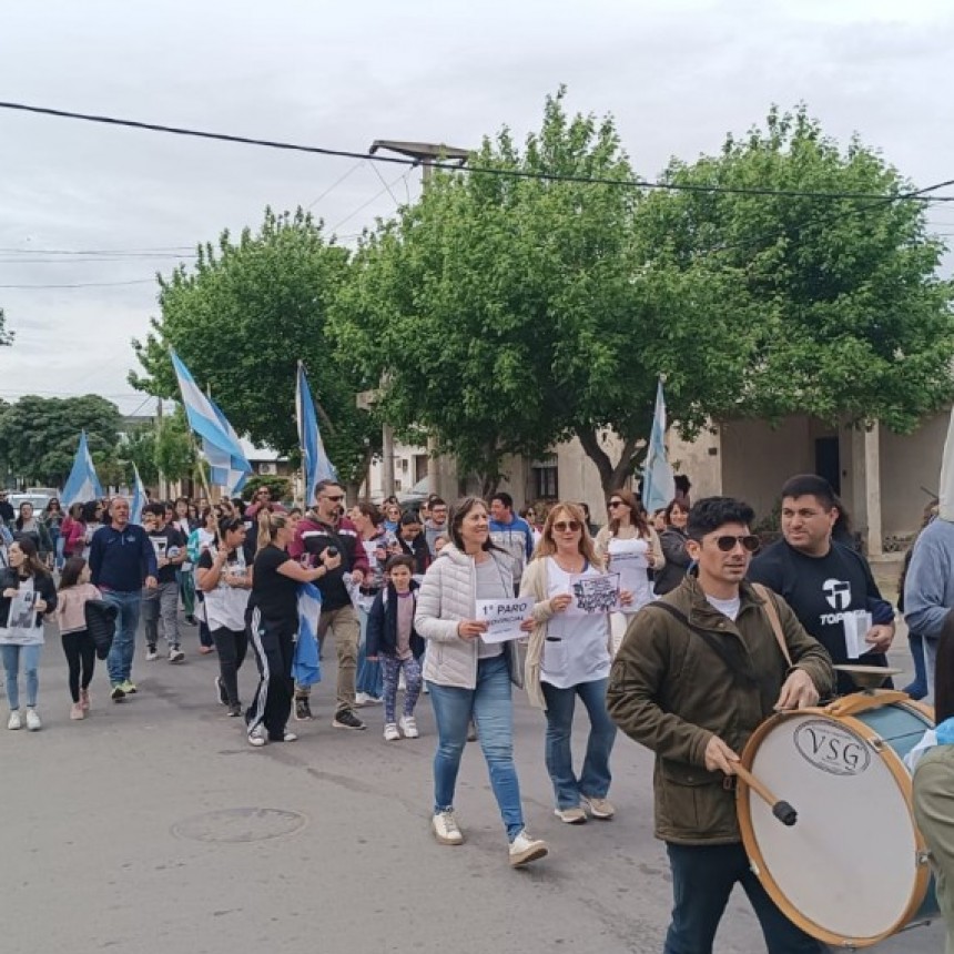 Álbum de fotos: Marcha de la docencia en Victorica
