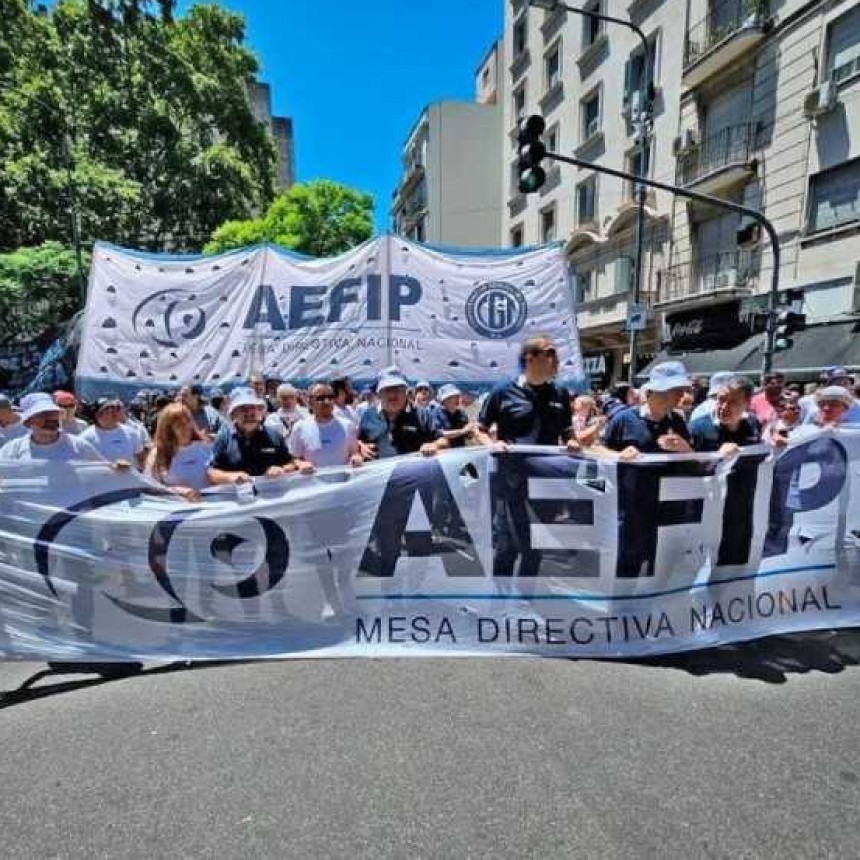 Trabajadores de AFIP definen medidas de fuerza: "No ser&aacute;n toleradas desvinculaciones en base al origen pol&iacute;tico"