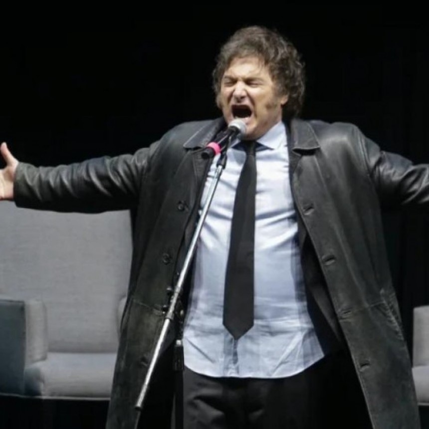 Milei inicia la semana con el lanzamiento de su libro y un show musical en el Movistar Arena