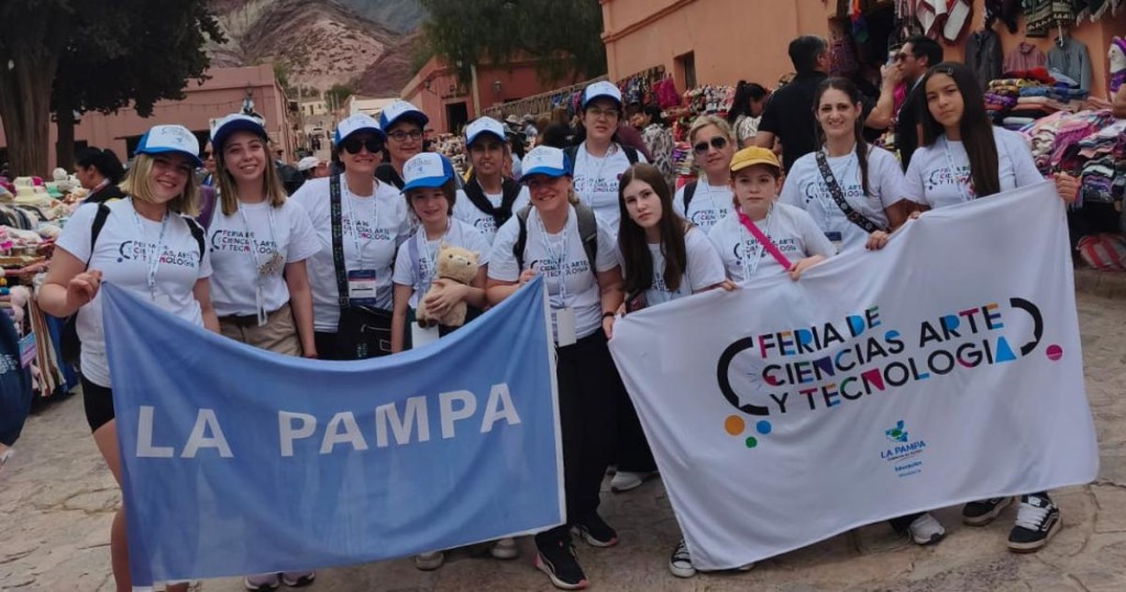 Proyectos pampeanos fueron reconocidos en la Feria Nacional de Ciencias, Arte y Tecnolog&iacute;a. Participaci&oacute;n del ISJB