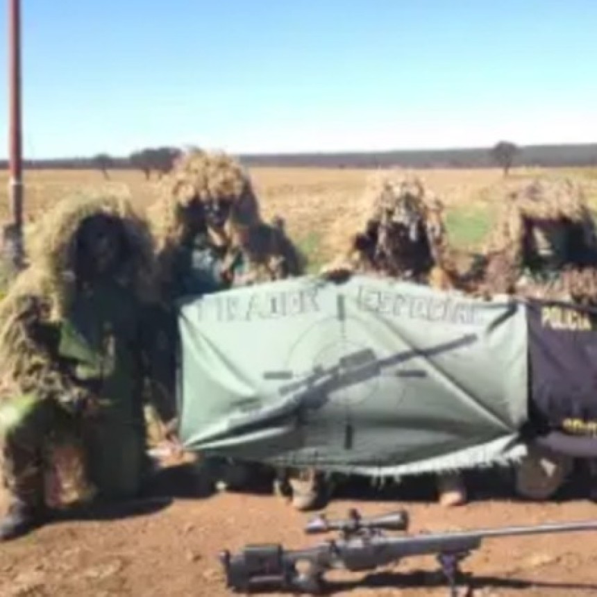 La Pampa: Cinco polic&iacute;as completaron el exigente Curso de Tirador Especial dictado por Fuerzas Especiales