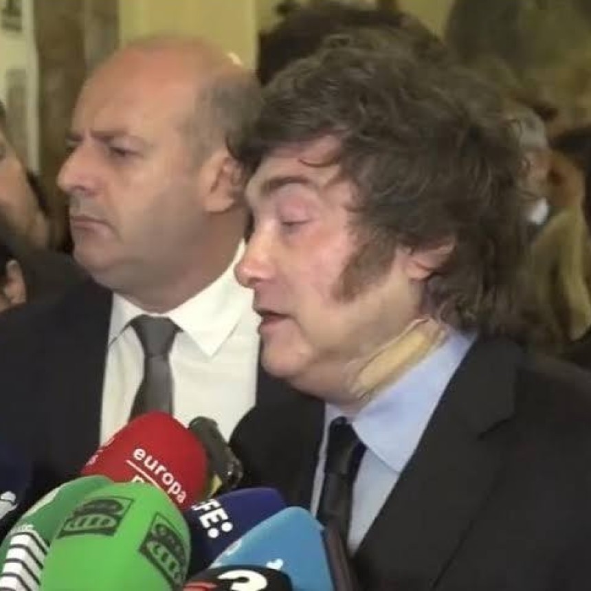 Las redes no perdonan: La imagen negativa de Milei trep&oacute; al 56% tras sus declaraciones sobre la gente que no llega a fin de mes