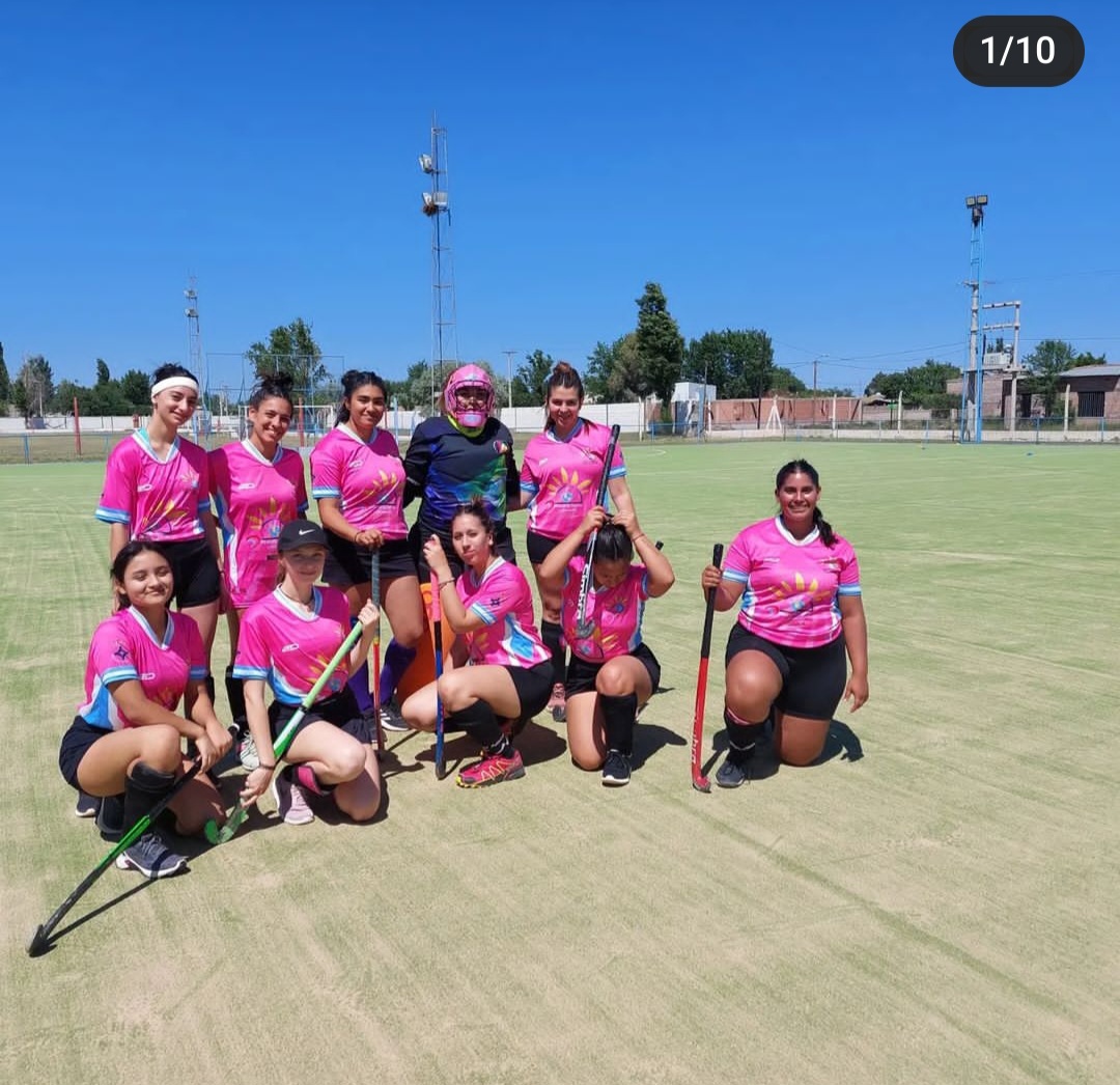 El hockey crece en Victorica y sigue todo el verano