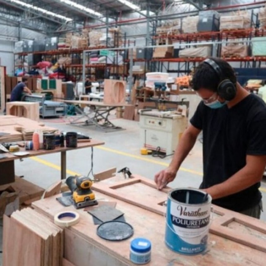 Cerraron 16.500 pymes en lo que va del a&ntilde;o y cae el consumo
