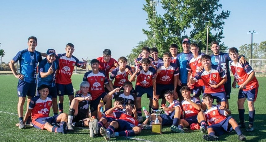 La Pampa: Las inferiores del Club Macallister campeones con participaci&oacute;n de los victoriquenses Pallero, Viniegra, Virto e Indelangello 