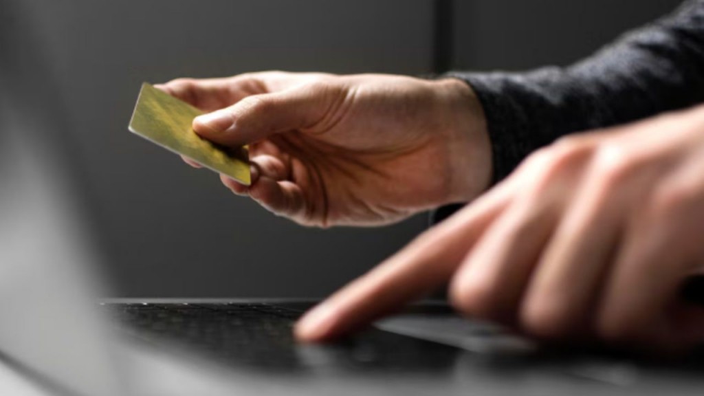 Le transfirieron más de US$3 millones por error y llamó al banco para devolverlos: “Sabía que no era mío”